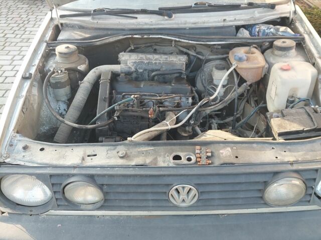 Серый Фольксваген Гольф, объемом двигателя 1 л и пробегом 500 тыс. км за 686 $, фото 1 на Automoto.ua