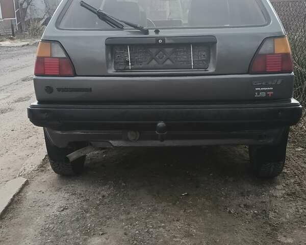 Серый Фольксваген Гольф, объемом двигателя 1.78 л и пробегом 640 тыс. км за 1300 $, фото 1 на Automoto.ua