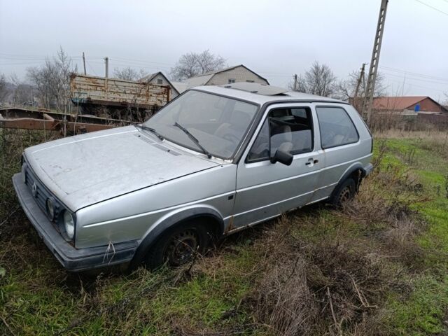 Серый Фольксваген Гольф, объемом двигателя 1.6 л и пробегом 222 тыс. км за 249 $, фото 1 на Automoto.ua