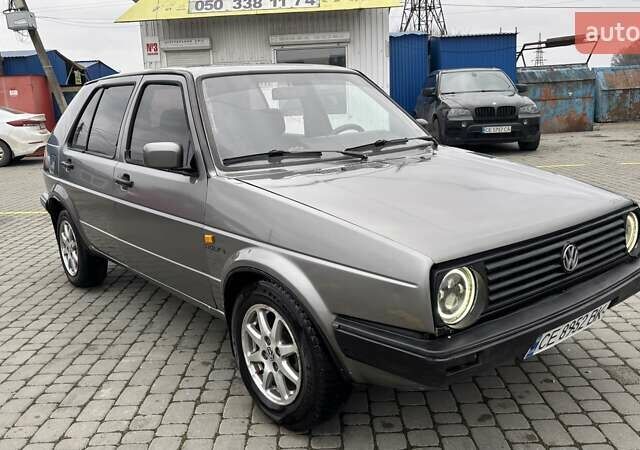 Серый Фольксваген Гольф, объемом двигателя 1.6 л и пробегом 381 тыс. км за 1300 $, фото 1 на Automoto.ua