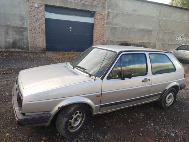 Серый Фольксваген Гольф, объемом двигателя 1.3 л и пробегом 300 тыс. км за 660 $, фото 1 на Automoto.ua