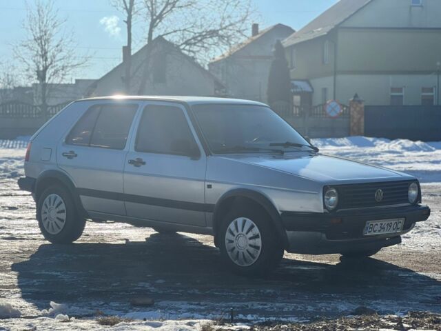 Сірий Фольксваген Гольф, об'ємом двигуна 1.6 л та пробігом 330 тис. км за 2900 $, фото 1 на Automoto.ua