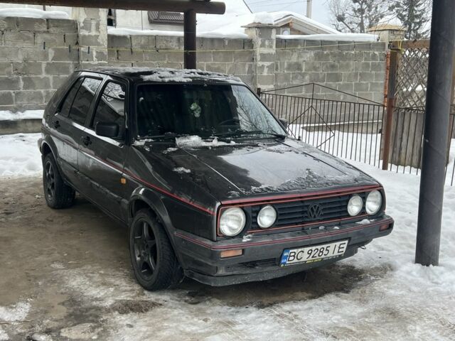 Серый Фольксваген Гольф, объемом двигателя 1.6 л и пробегом 400 тыс. км за 1300 $, фото 1 на Automoto.ua