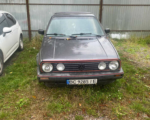 Сірий Фольксваген Гольф, об'ємом двигуна 1.6 л та пробігом 350 тис. км за 1100 $, фото 1 на Automoto.ua