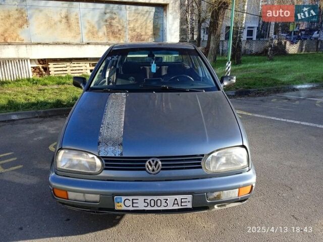 Серый Фольксваген Гольф, объемом двигателя 1.6 л и пробегом 500 тыс. км за 2100 $, фото 1 на Automoto.ua