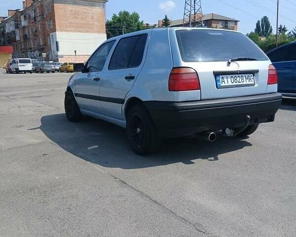 Серый Фольксваген Гольф, объемом двигателя 1.4 л и пробегом 104 тыс. км за 2300 $, фото 1 на Automoto.ua