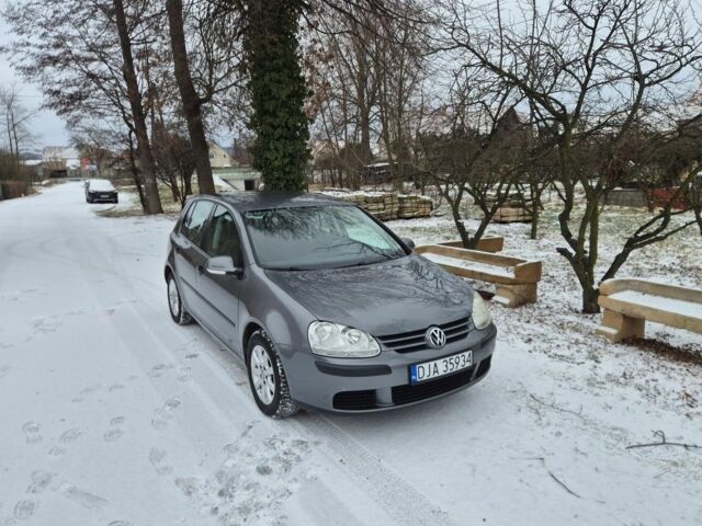 Серый Фольксваген Гольф, объемом двигателя 1.9 л и пробегом 249 тыс. км за 1563 $, фото 1 на Automoto.ua