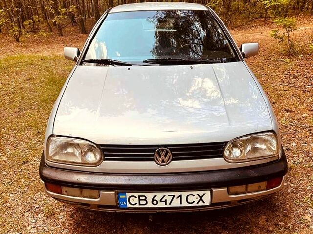 Сірий Фольксваген Гольф, об'ємом двигуна 1.6 л та пробігом 84 тис. км за 2400 $, фото 1 на Automoto.ua