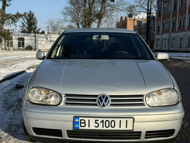 Сірий Фольксваген Гольф, об'ємом двигуна 1.6 л та пробігом 295 тис. км за 3800 $, фото 1 на Automoto.ua