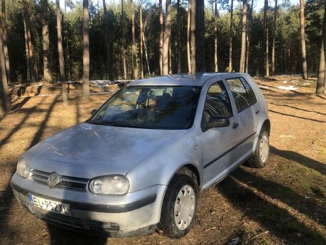 Серый Фольксваген Гольф, объемом двигателя 1.9 л и пробегом 290 тыс. км за 1000 $, фото 1 на Automoto.ua