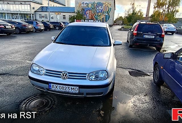 Серый Фольксваген Гольф, объемом двигателя 1.4 л и пробегом 347 тыс. км за 3100 $, фото 1 на Automoto.ua