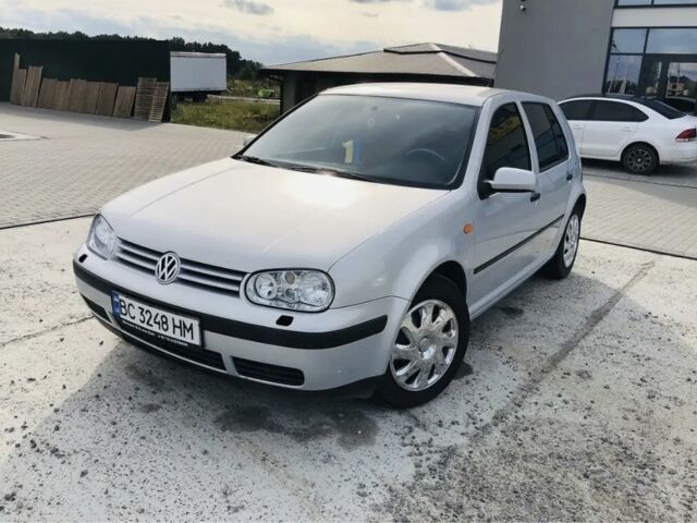 Серый Фольксваген Гольф, объемом двигателя 1.9 л и пробегом 300 тыс. км за 4400 $, фото 1 на Automoto.ua