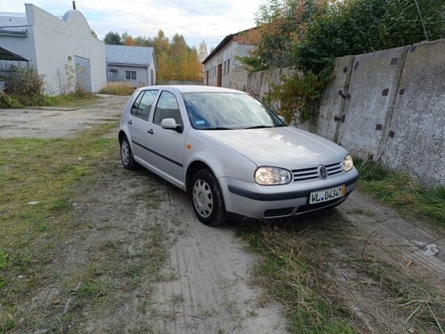 Сірий Фольксваген Гольф, об'ємом двигуна 1.4 л та пробігом 298 тис. км за 1350 $, фото 1 на Automoto.ua