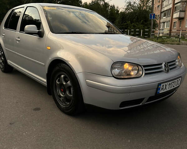 Сірий Фольксваген Гольф, об'ємом двигуна 1.6 л та пробігом 280 тис. км за 4000 $, фото 1 на Automoto.ua