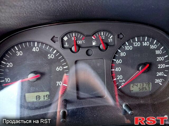 Фольксваген Гольф 1998 в Тростянце на Automoto.ua Серый Фольксваген Гольф, объемом двигателя 1.6 л и пробегом 242 тыс. км за 4870 $, фото 1 на Automoto.ua