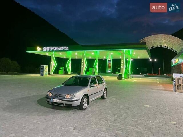 Сірий Фольксваген Гольф, об'ємом двигуна 1.39 л та пробігом 336 тис. км за 2700 $, фото 1 на Automoto.ua