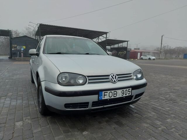 Серый Фольксваген Гольф, объемом двигателя 1.9 л и пробегом 1000 тыс. км за 1800 $, фото 1 на Automoto.ua