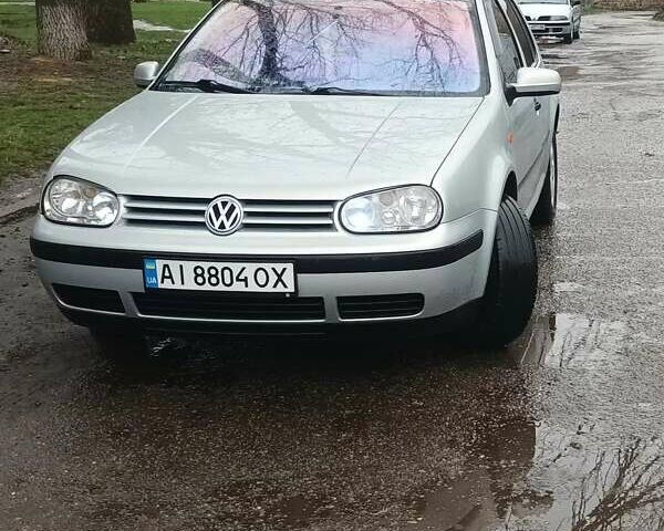 Сірий Фольксваген Гольф, об'ємом двигуна 1.6 л та пробігом 240 тис. км за 4000 $, фото 1 на Automoto.ua