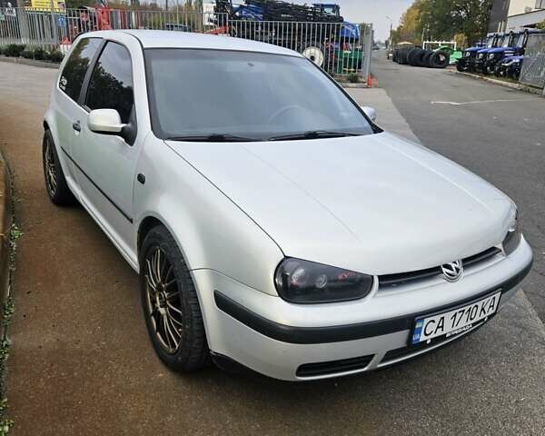 Сірий Фольксваген Гольф, об'ємом двигуна 1.9 л та пробігом 414 тис. км за 4500 $, фото 1 на Automoto.ua