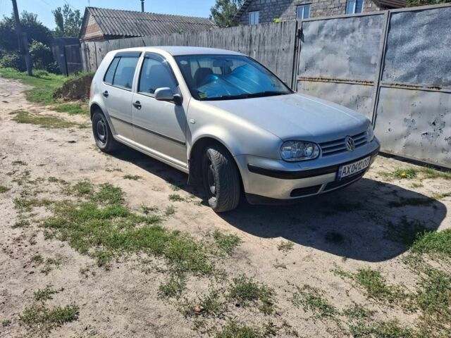 Серый Фольксваген Гольф, объемом двигателя 1.4 л и пробегом 222 тыс. км за 3700 $, фото 1 на Automoto.ua