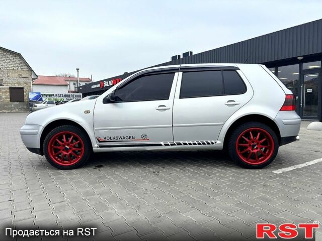 Серый Фольксваген Гольф, объемом двигателя 2.3 л и пробегом 263000 тыс. км за 4800 $, фото 1 на Automoto.ua