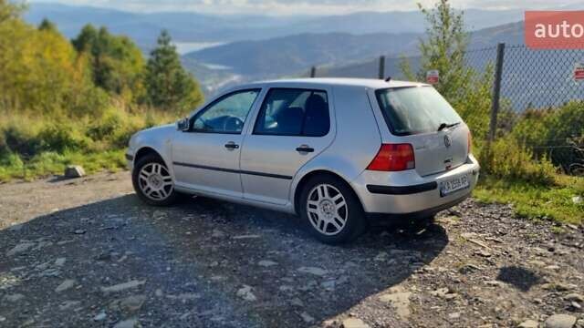 Серый Фольксваген Гольф, объемом двигателя 1.4 л и пробегом 230 тыс. км за 3000 $, фото 1 на Automoto.ua