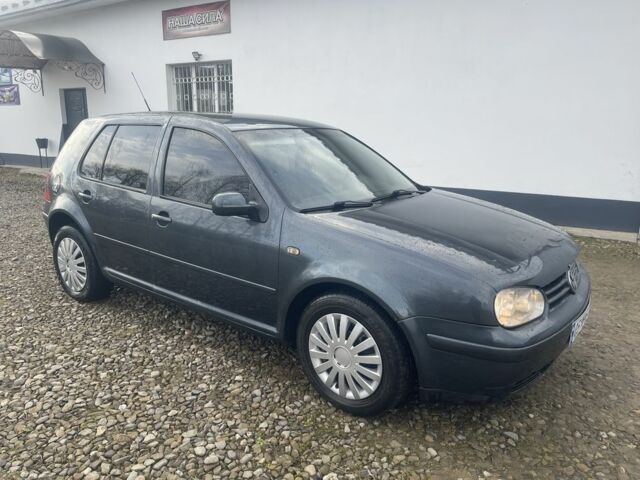 Сірий Фольксваген Гольф, об'ємом двигуна 1.6 л та пробігом 300 тис. км за 3700 $, фото 1 на Automoto.ua