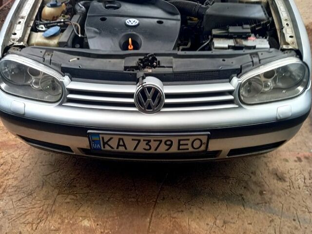 Серый Фольксваген Гольф, объемом двигателя 1.9 л и пробегом 370 тыс. км за 5200 $, фото 1 на Automoto.ua