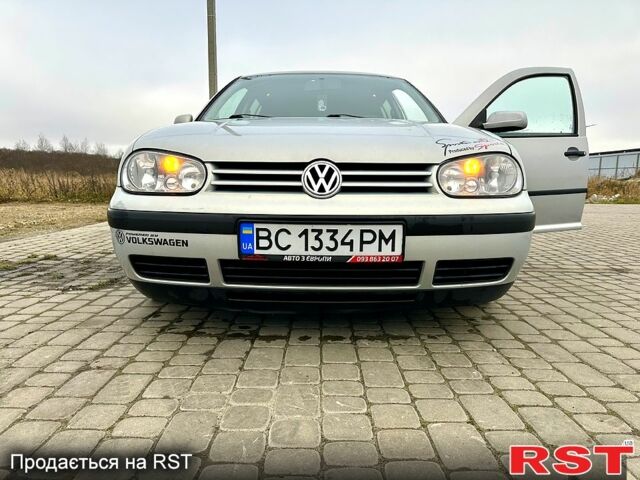 Серый Фольксваген Гольф, объемом двигателя 1.4 л и пробегом 218 тыс. км за 3400 $, фото 1 на Automoto.ua