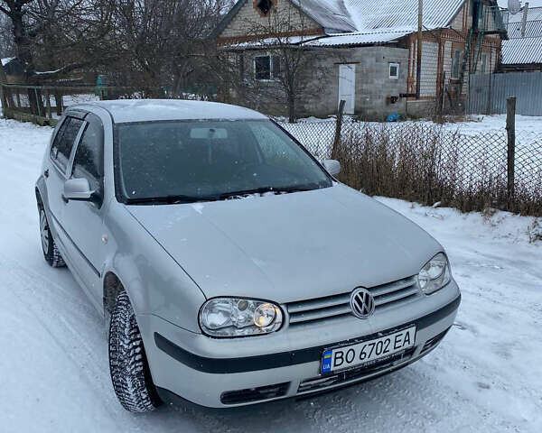 Серый Фольксваген Гольф, объемом двигателя 1.4 л и пробегом 216 тыс. км за 3450 $, фото 1 на Automoto.ua