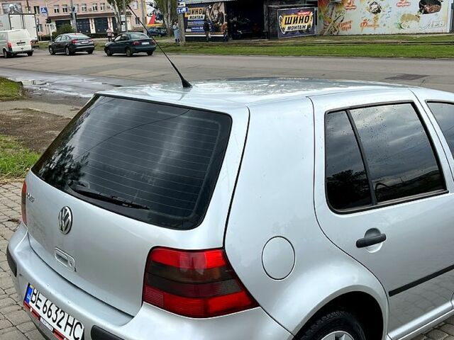 Серый Фольксваген Гольф, объемом двигателя 1.4 л и пробегом 210 тыс. км за 4000 $, фото 1 на Automoto.ua