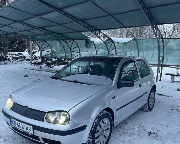 Сірий Фольксваген Гольф, об'ємом двигуна 1.9 л та пробігом 380 тис. км за 4600 $, фото 1 на Automoto.ua