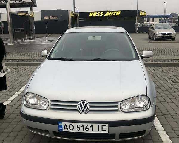 Серый Фольксваген Гольф, объемом двигателя 1.4 л и пробегом 307 тыс. км за 3700 $, фото 1 на Automoto.ua