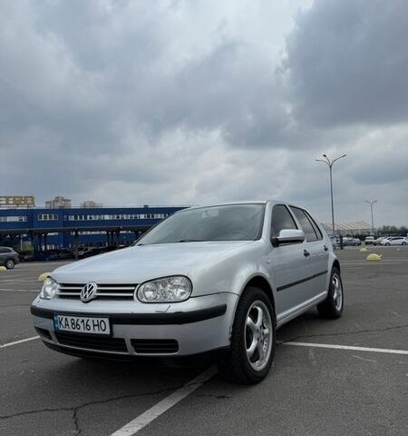 Сірий Фольксваген Гольф, об'ємом двигуна 1.6 л та пробігом 254 тис. км за 4000 $, фото 1 на Automoto.ua