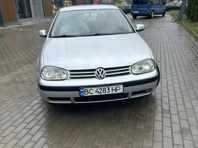 Серый Фольксваген Гольф, объемом двигателя 1.4 л и пробегом 333 тыс. км за 2750 $, фото 1 на Automoto.ua