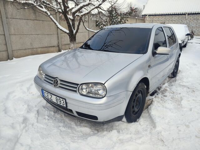 Серый Фольксваген Гольф, объемом двигателя 1.9 л и пробегом 300 тыс. км за 1450 $, фото 1 на Automoto.ua