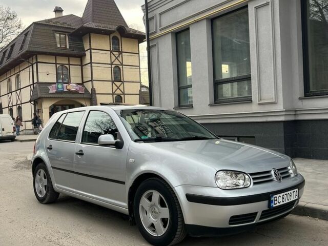 Серый Фольксваген Гольф, объемом двигателя 1.4 л и пробегом 215 тыс. км за 3400 $, фото 1 на Automoto.ua