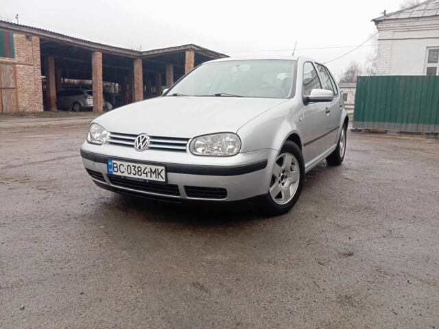 Серый Фольксваген Гольф, объемом двигателя 1.4 л и пробегом 237 тыс. км за 3500 $, фото 1 на Automoto.ua