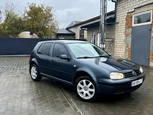 Фольксваген Гольф 2000 в Бару на Automoto.ua Серый Фольксваген Гольф, объемом двигателя 1.6 л и пробегом 167 тыс. км за 4500 $, фото 1 на Automoto.ua