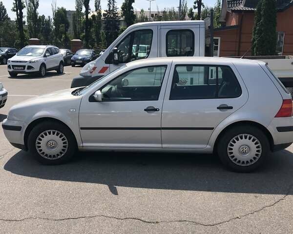 Сірий Фольксваген Гольф, об'ємом двигуна 1.39 л та пробігом 81 тис. км за 5999 $, фото 1 на Automoto.ua