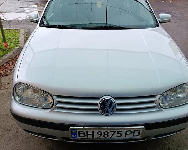 Серый Фольксваген Гольф, объемом двигателя 1.39 л и пробегом 185 тыс. км за 4100 $, фото 1 на Automoto.ua