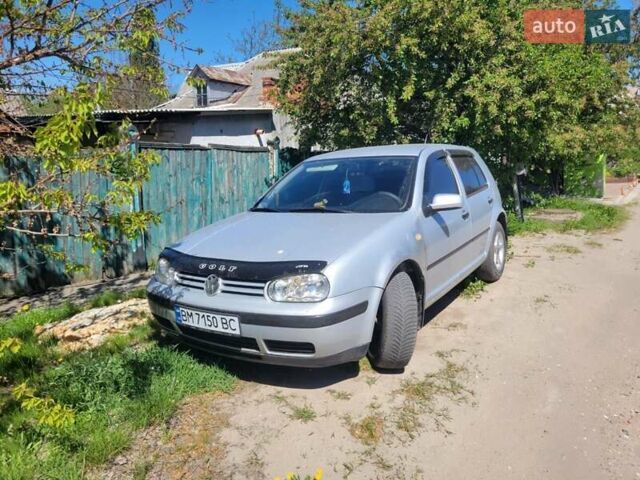 Серый Фольксваген Гольф, объемом двигателя 1.6 л и пробегом 180 тыс. км за 3550 $, фото 1 на Automoto.ua