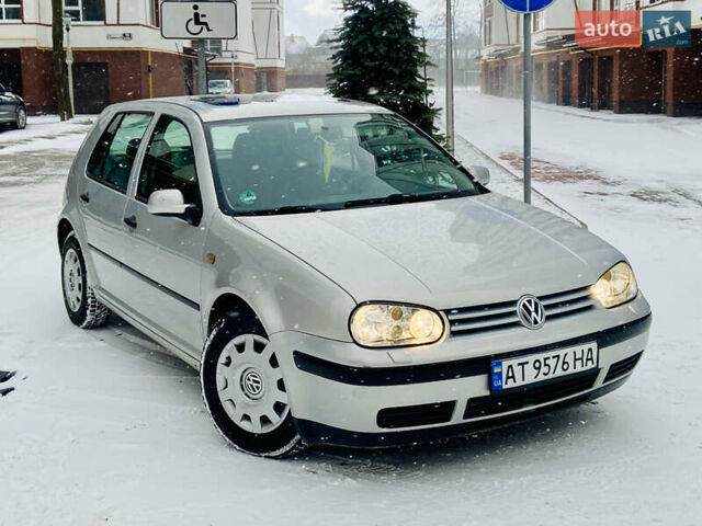 Серый Фольксваген Гольф, объемом двигателя 1.39 л и пробегом 211 тыс. км за 2750 $, фото 1 на Automoto.ua