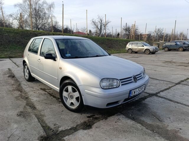 Серый Фольксваген Гольф, объемом двигателя 1.9 л и пробегом 333 тыс. км за 1650 $, фото 1 на Automoto.ua