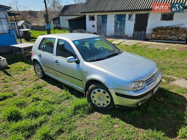 Серый Фольксваген Гольф, объемом двигателя 1.6 л и пробегом 316 тыс. км за 2100 $, фото 1 на Automoto.ua