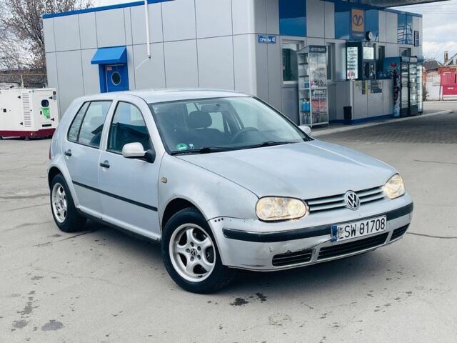 Серый Фольксваген Гольф, объемом двигателя 0 л и пробегом 300 тыс. км за 1350 $, фото 1 на Automoto.ua