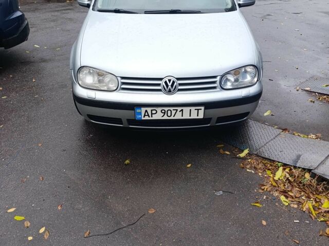 Серый Фольксваген Гольф, объемом двигателя 1.6 л и пробегом 356 тыс. км за 3300 $, фото 1 на Automoto.ua