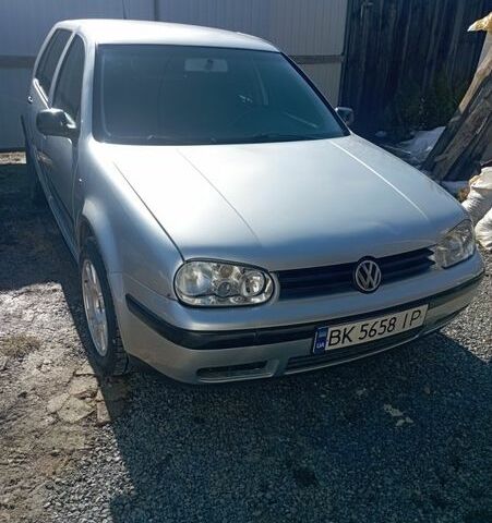 Серый Фольксваген Гольф, объемом двигателя 1.98 л и пробегом 333 тыс. км за 3000 $, фото 1 на Automoto.ua