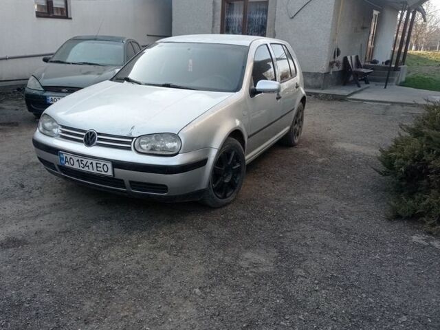 Серый Фольксваген Гольф, объемом двигателя 1.9 л и пробегом 350 тыс. км за 2900 $, фото 1 на Automoto.ua