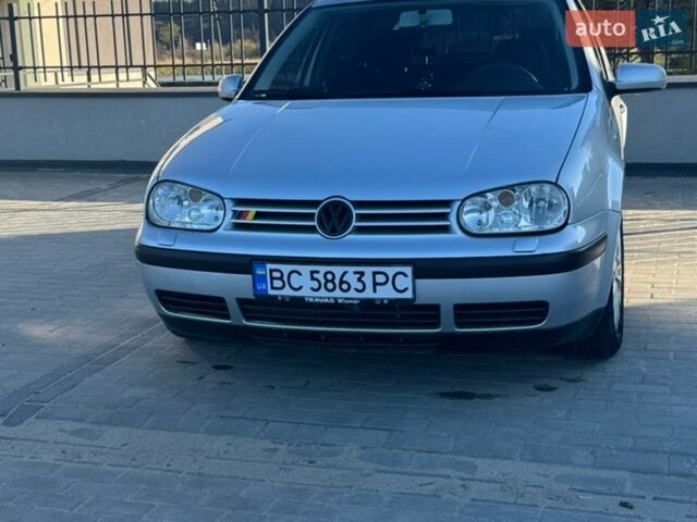 Серый Фольксваген Гольф, объемом двигателя 1.6 л и пробегом 285 тыс. км за 3700 $, фото 1 на Automoto.ua